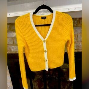 Art Class Yellow Cardigan XL girls